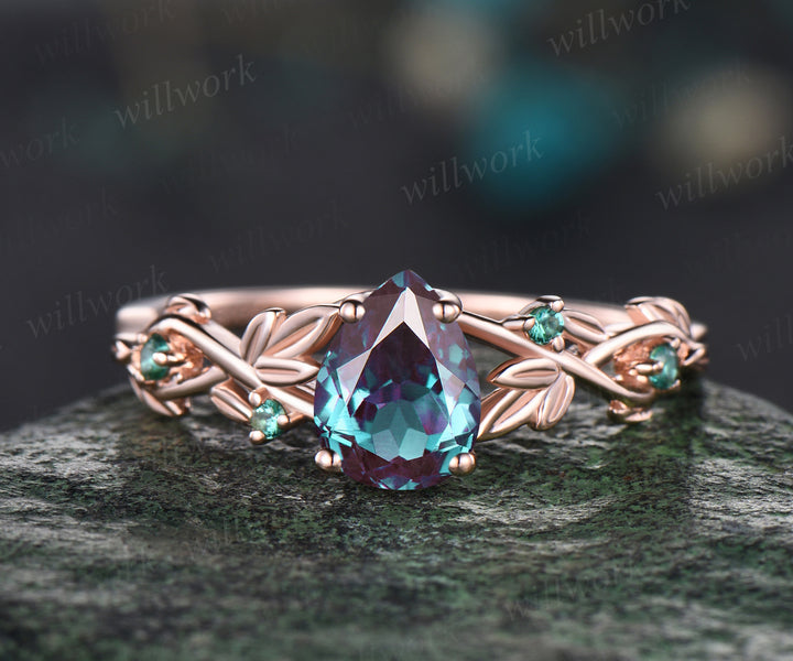 Unique Pear Cut Alexandrite Engagement Ring Set Leaf Vine Twig Branch Nature Inspired Ring Emerald Wedding Band Art Deco 2pcs Bridal Ring Set