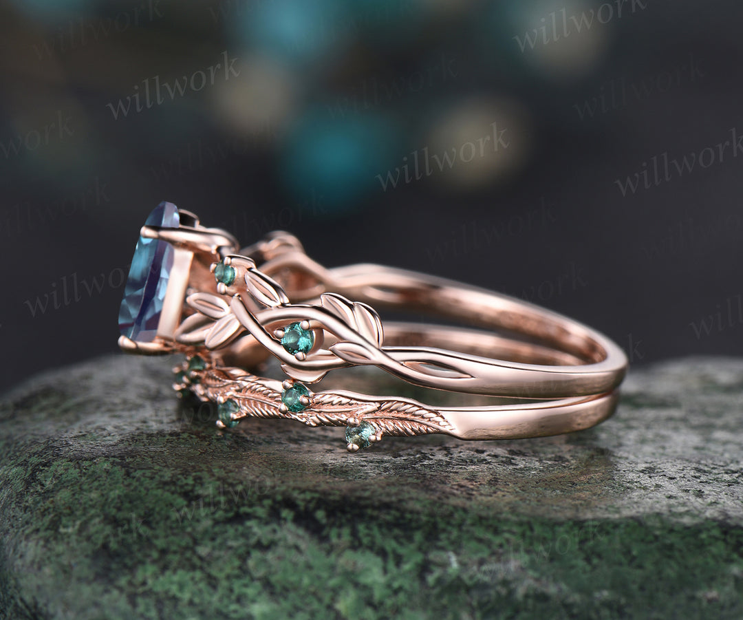 Unique Pear Cut Alexandrite Engagement Ring Set Leaf Vine Twig Branch Nature Inspired Ring Emerald Wedding Band Art Deco 2pcs Bridal Ring Set