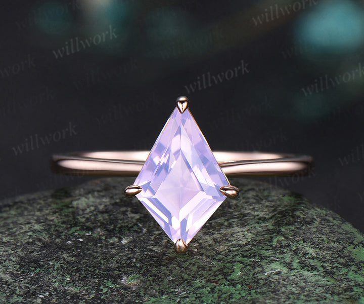 Kite cut Lavender Amethyst ring gold romantic Lilac engagement ring set 14k rose gold unique engagement ring moissanite bridal ring set for women