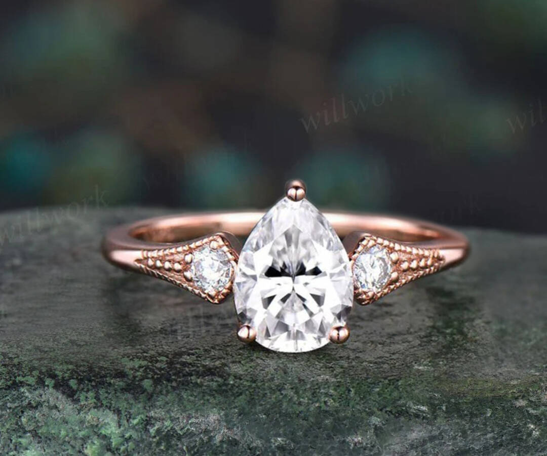 Vintage pear IGI Lab grown diamond engagement ring set leaf art deco diamond ring set three stone Milgrain antqiue wedding ring set women gift