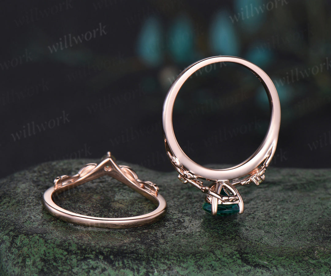 Pear cut green emerald engagement ring solid 14k rose gold leaf nature inspired three stone peridot bridal ring set women