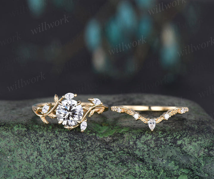 Vintage Round Cut IGI Lab Grown Diamond Engagement Ring Leaf Nature Inspired Promise Ring Set