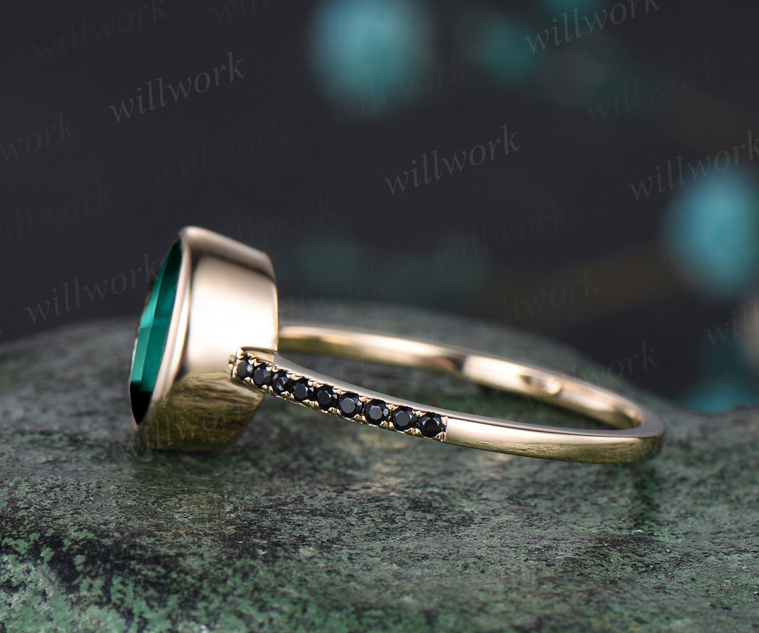 Oval Cut Green Emerald Engagement Ring Unique Black Spinel Diamond Half Eternity Ring Bezel Set Promise Ring