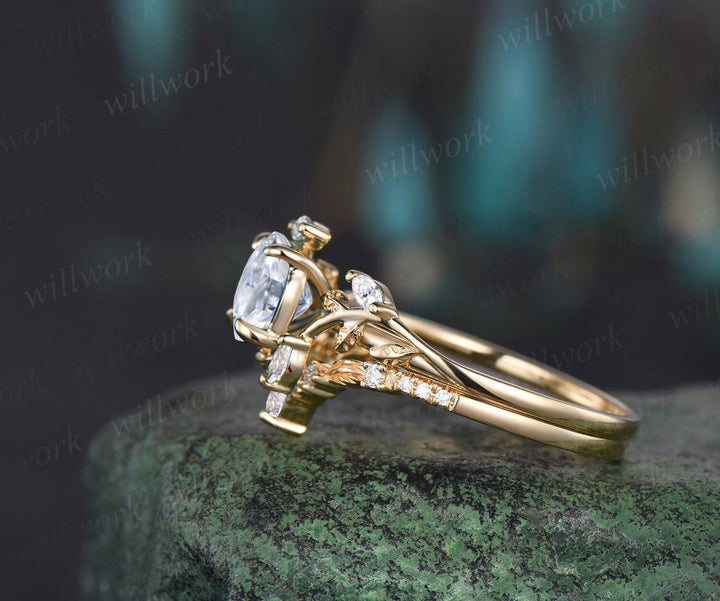Vintage Round Cut IGI Lab Grown Diamond Engagement Ring Leaf Nature Inspired Promise Ring Set