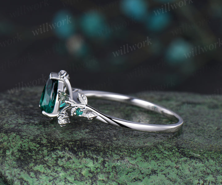 Pear shaped green emerald engagement ring white gold heart leaf moon nature inspired emerald bridal wedding ring set women jewelry gift