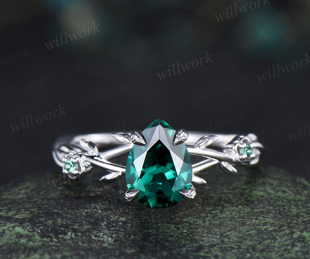 Pear cut emerald engagement ring floral twig split shank ring unique moon teardrop emerald wedding band bridal set gifts for her
