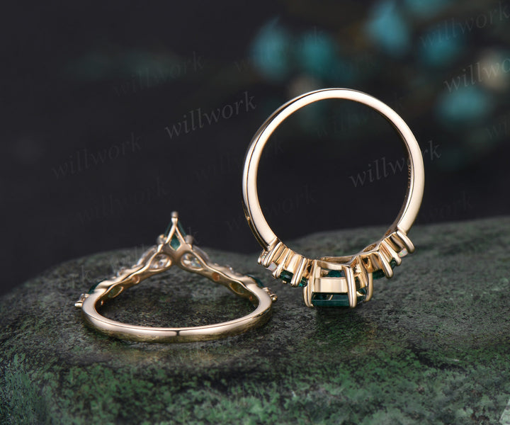 Unique kite emerald engagement ring set 5-Stone ring curved kite emerald moissanite wedding band May birthstone jewelry gifts