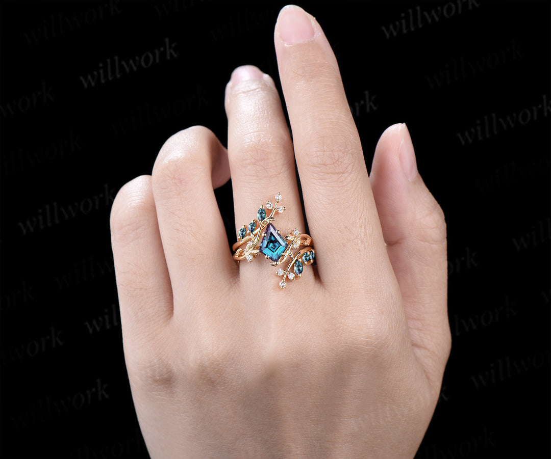 Unique kite cut alexandrite leaf engagement ring set twig nature inspired 14k yellow gold diamond enhancer wedding ring band women