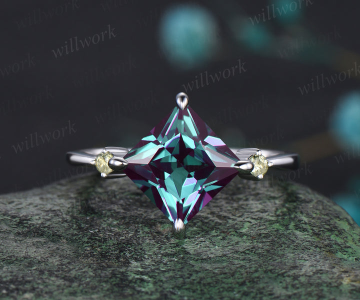 Princess Cut Alexandrite Engagement Ring Set Natural Peridot Turquoise Curved V Shaped Wedding Band June Birthstone Three Stone 2pcs Bridal Ring Set