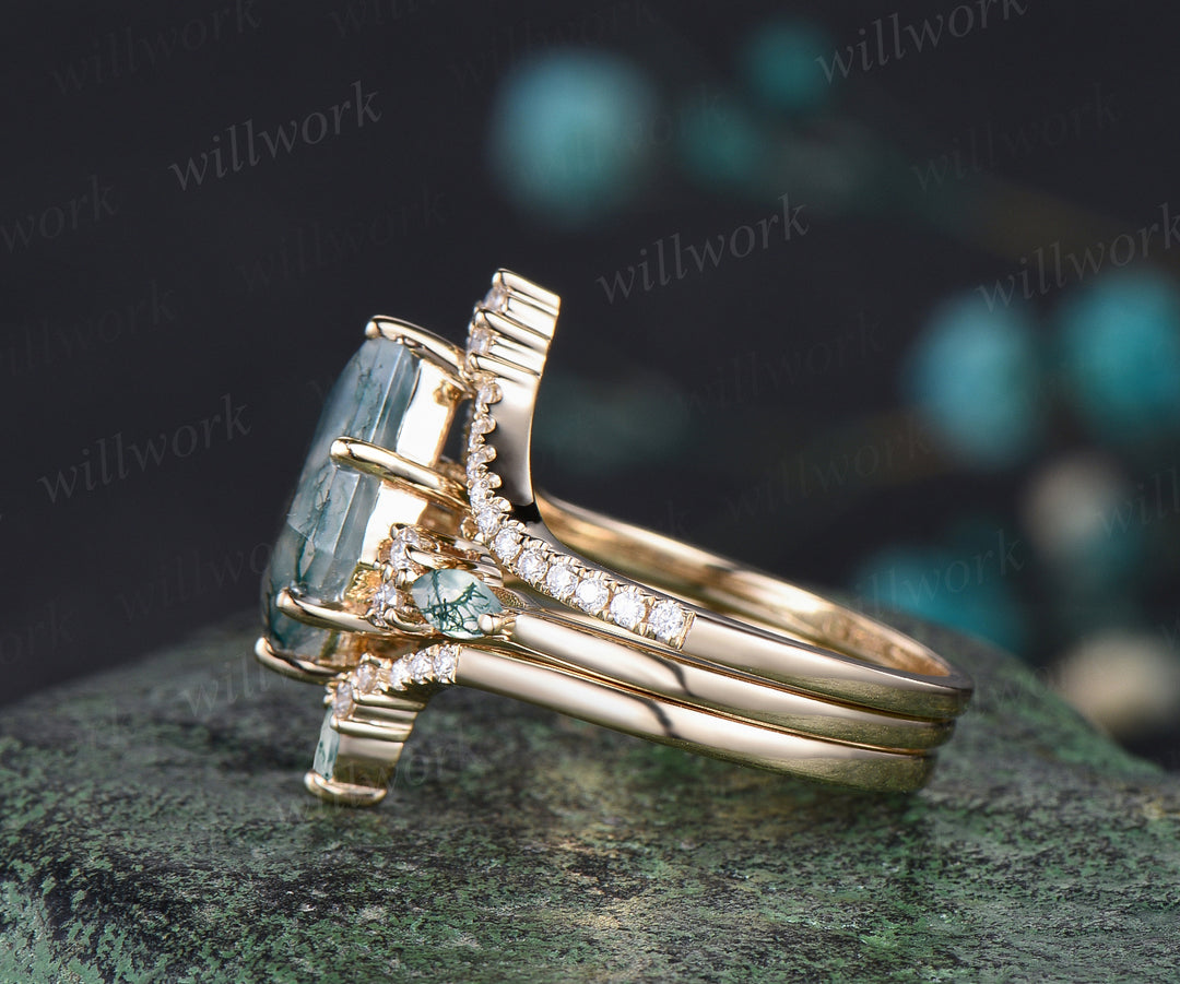 Kite Cut Natural Green Moss Agate Engagement Ring Set Unique 14k Yellow Gold Green Agate Wedding Ring Art Deco 3pcs Bridal Ring Set Women