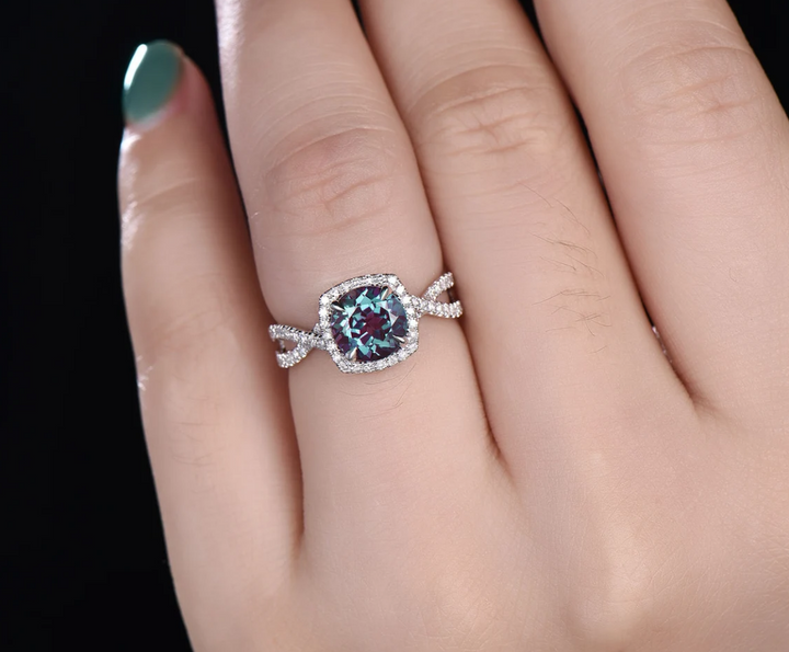 Unique infinity halo engagement ring 2pcs round Alexandrite engagement ring set rose gold full eternity diamond wedding band bridal set