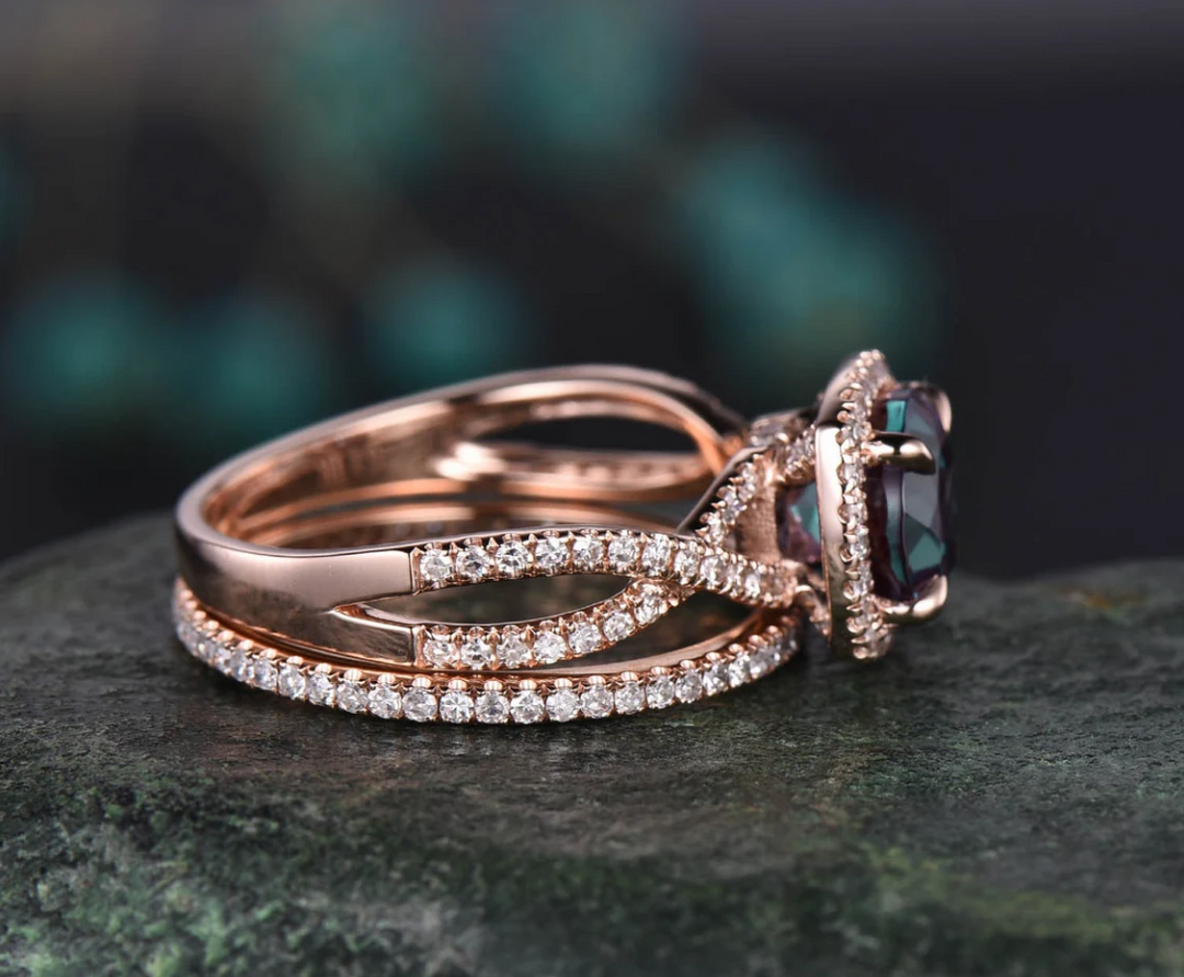Unique infinity halo engagement ring 2pcs round Alexandrite engagement ring set rose gold full eternity diamond wedding band bridal set