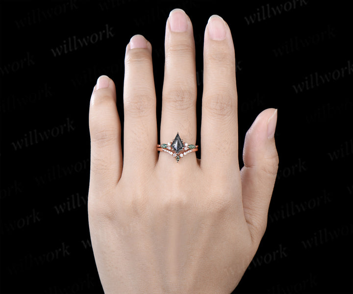 Vintage kite cut salt and pepper diamond engagement ring set unique marquise moss agate seven stone diamond bridal set