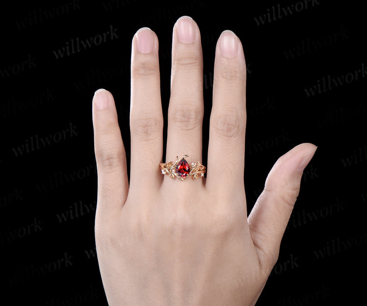 Vintage pear shaped red garnet engagement ring yellow gold twisted leaf moon citrine gemstone wedding anniversary ring set gift