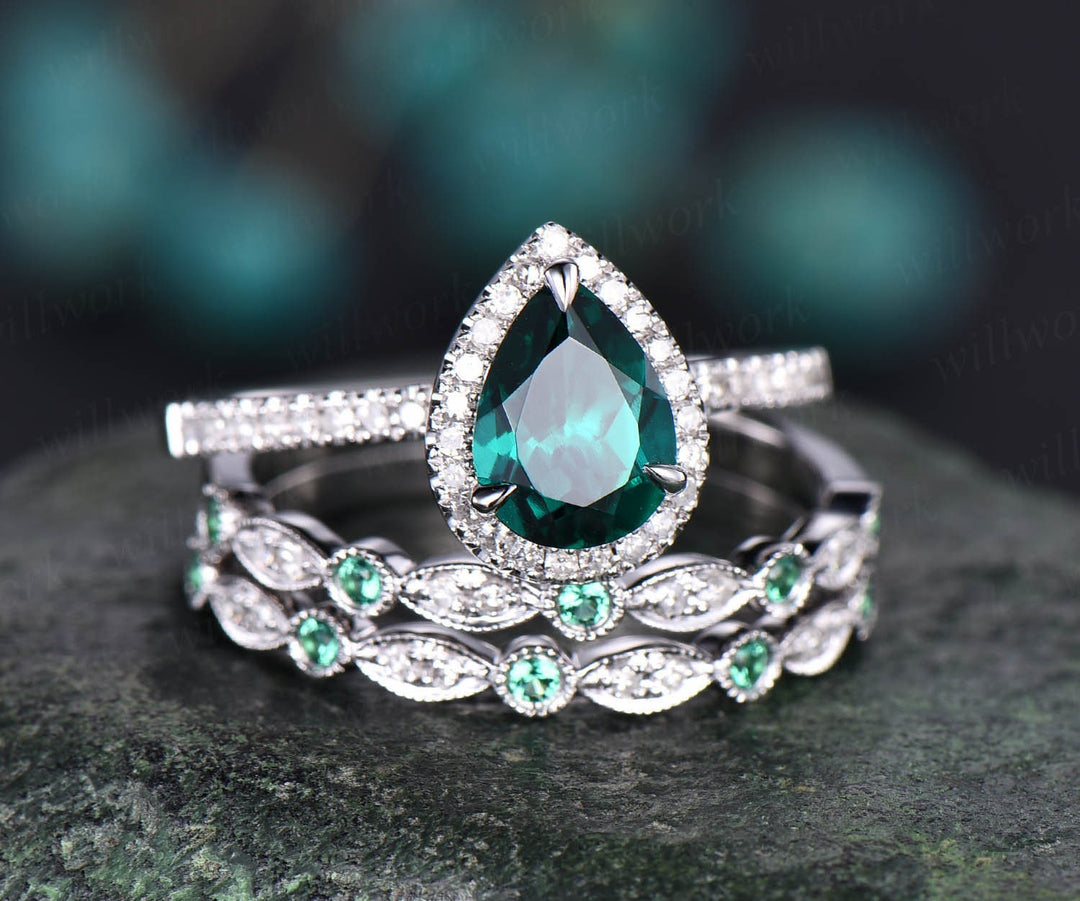 Vintage unique pear shaped emerald engagement ring set halo diamond 14k rose gold art deco natural emerald wedding band May birthstone ring