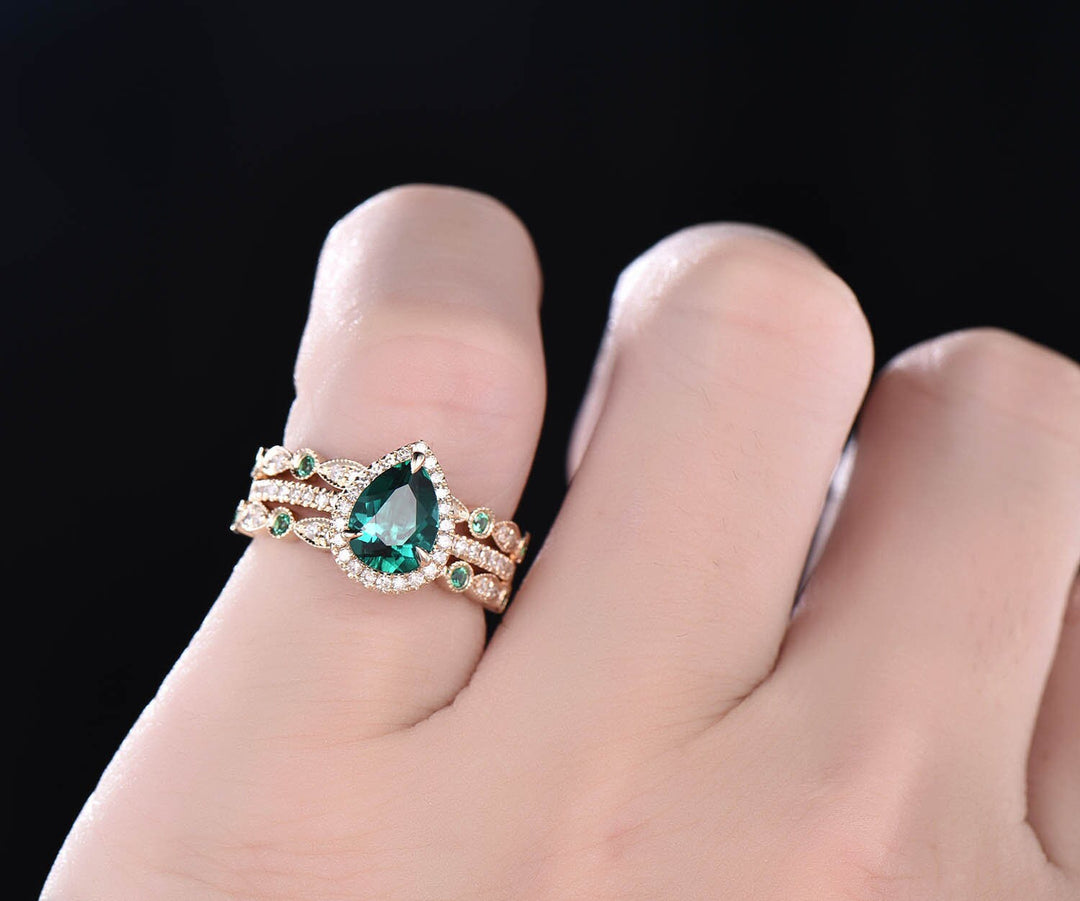 Vintage unique pear shaped emerald engagement ring set halo diamond 14k rose gold art deco natural emerald wedding band May birthstone ring