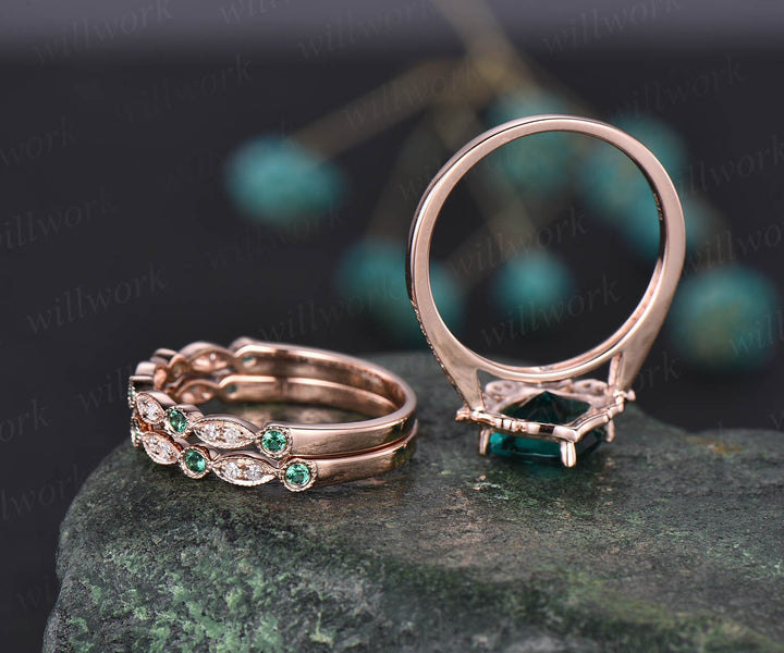 Unique vintage flower halo diamond engagement ring set 3pcs emerald engagement ring set solid 14k rose gold natural emerald wedding band