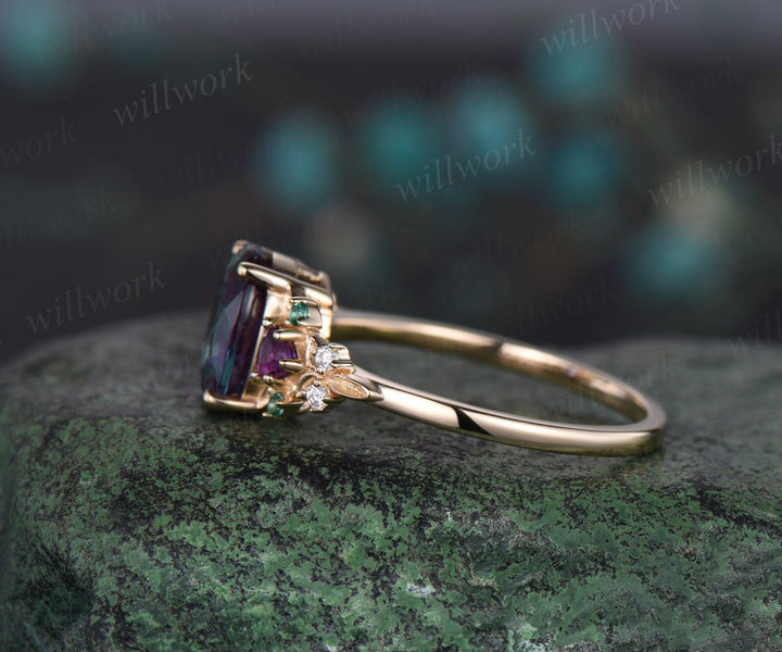 Oval cut Alexandrite engagement ring solid 14k yellow gold vintage leaf cluster emerald Trilliant amethyst anniversary ring women