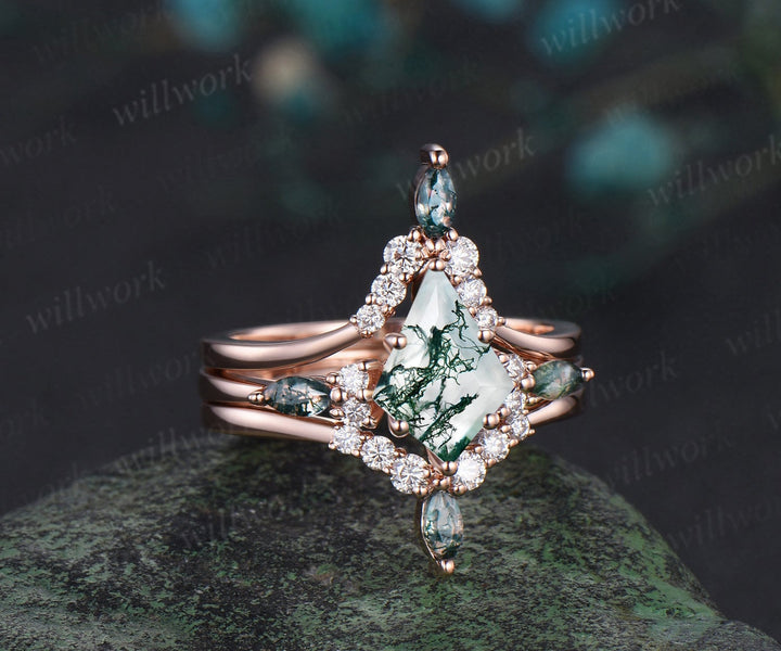 Unique kite cut green moss agate engagement ring set rose gold moissanite stacking wedding bridal ring set women jewelry