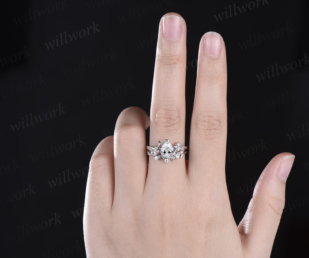 Vintage pear shaped IGI Lab grown diamond engagement ring set white gold leaf nature inspired promise wedding ring set women