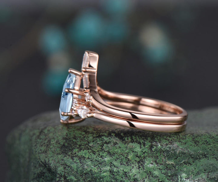 Kite cut aquamarine ring vintage rose gold 6 prong unique engagement ring set women Baguette moissanite stacking bridal ring set gemstone