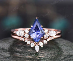 Kite cut natural tanzanite engagement ring set 14k rose gold marquise cut diamond ring women unique bridal wedding ring set gift
