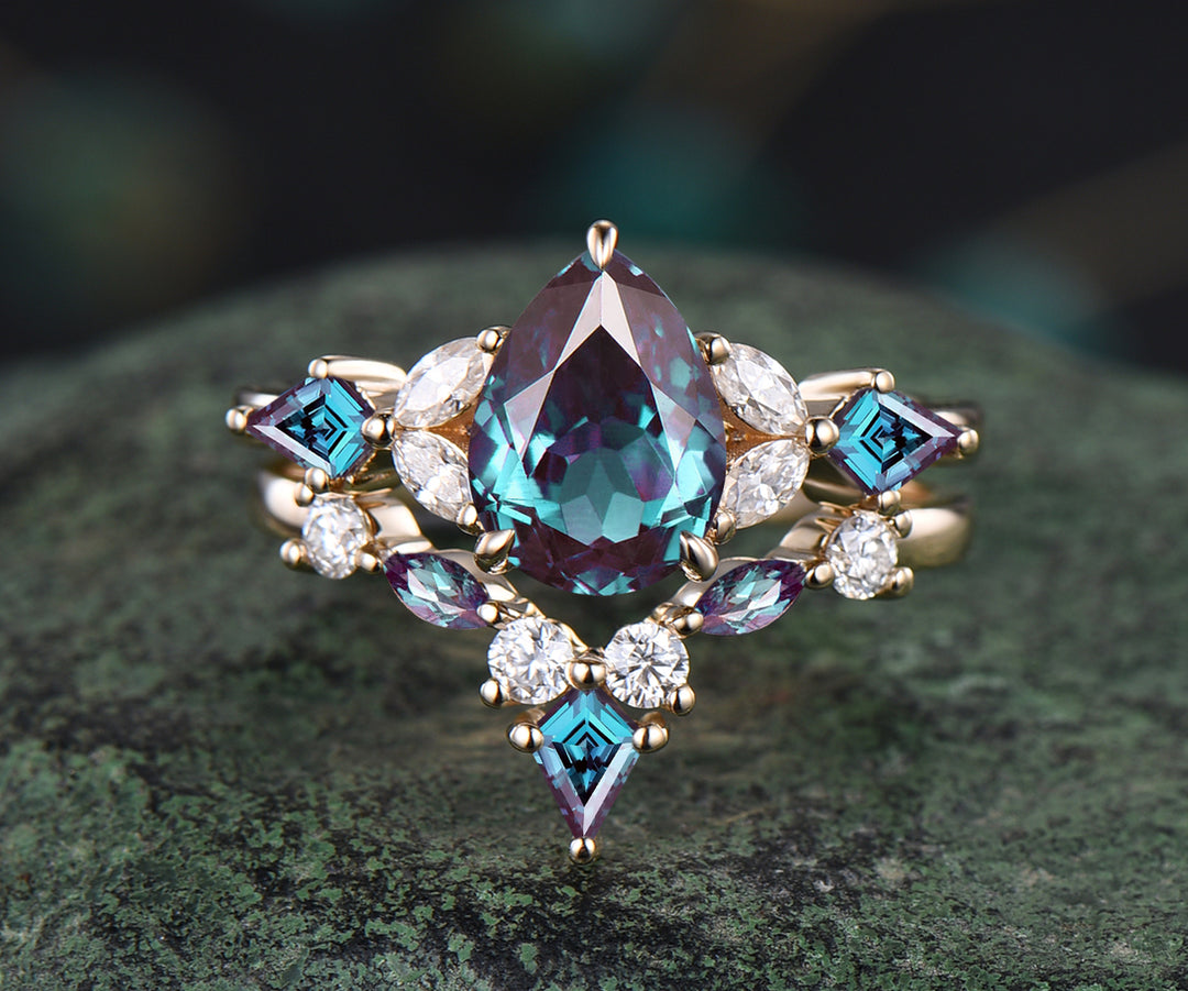 Teardrop Alexandrite engagement ring set cluster moissaanite kite alexandrite ring art deco crown wedding band June birthstone ring bridal wedding set