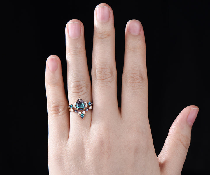 Teardrop Alexandrite engagement ring set cluster moissaanite kite alexandrite ring art deco crown wedding band June birthstone ring bridal wedding set