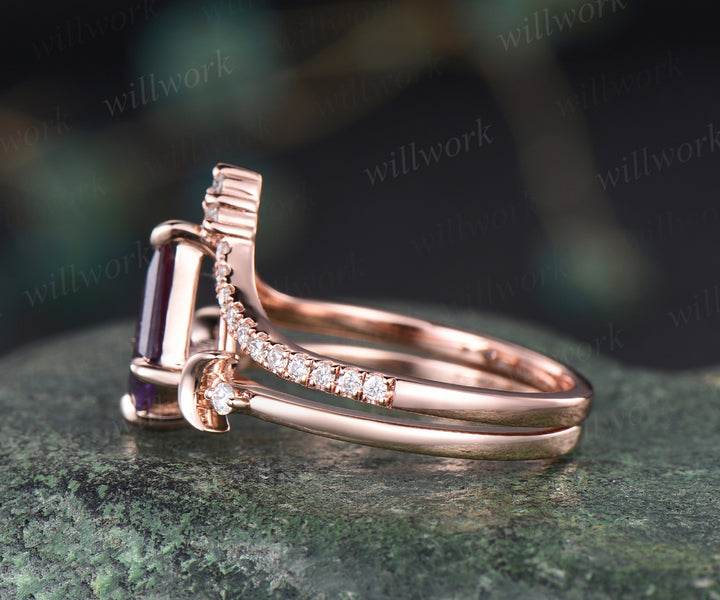 Vintage kite cut Alexandrite engagement ring unique moon moissanites ring rose gold curved V shape wedding band bridal set
