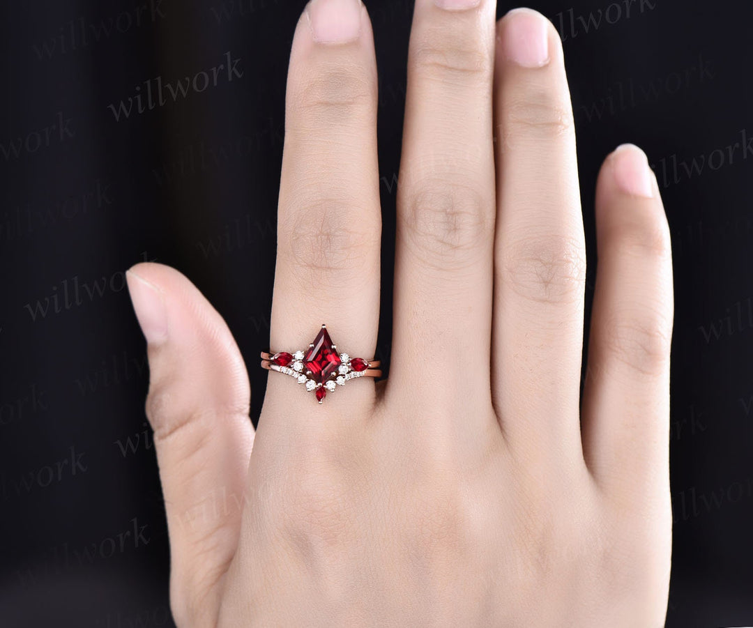 Kite cut red ruby engagement ring art deco rose gold moissanite ring marquise cut natural ruby ring vintage wedding bridal ring set women