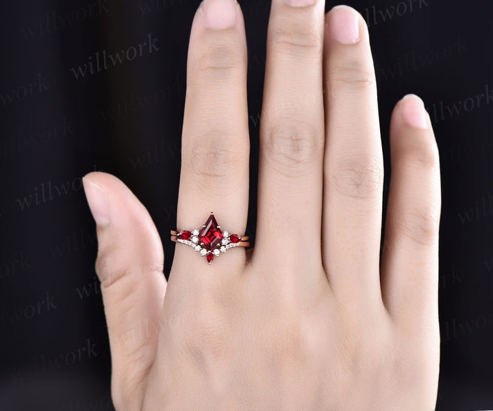 Kite cut red ruby engagement ring art deco rose gold moissanite ring marquise cut natural ruby ring vintage wedding bridal ring set women