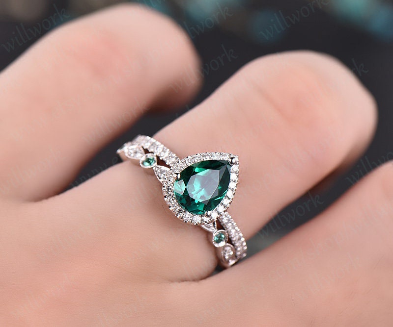 Green emerald engagement ring set white gold natural emerald wedding diamond halo ring bridal set pear gift stacking matching promise ring