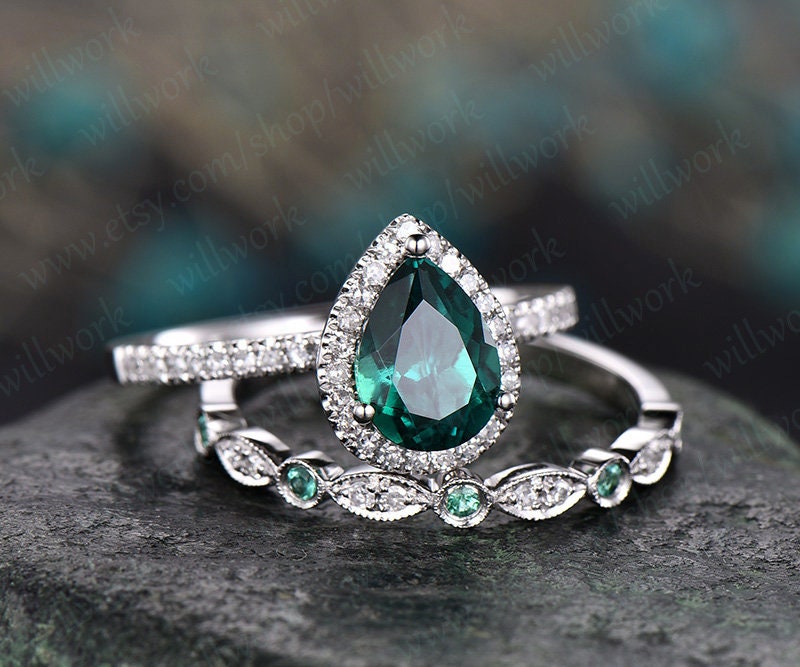 Green emerald engagement ring set white gold natural emerald wedding diamond halo ring bridal set pear gift stacking matching promise ring