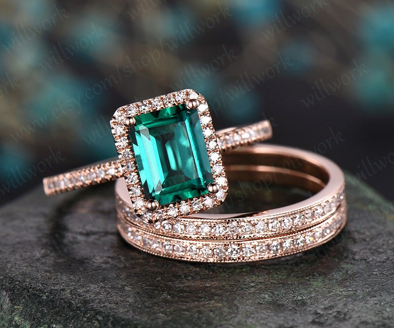 Emerald diamond ring set Clearance