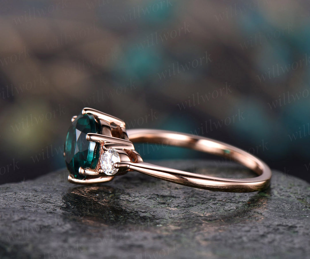 Green emerald ring vintage moissanite engagement ring three stone emerald engagement ring 14k 18k rose gold anniversary wedding bridal ring