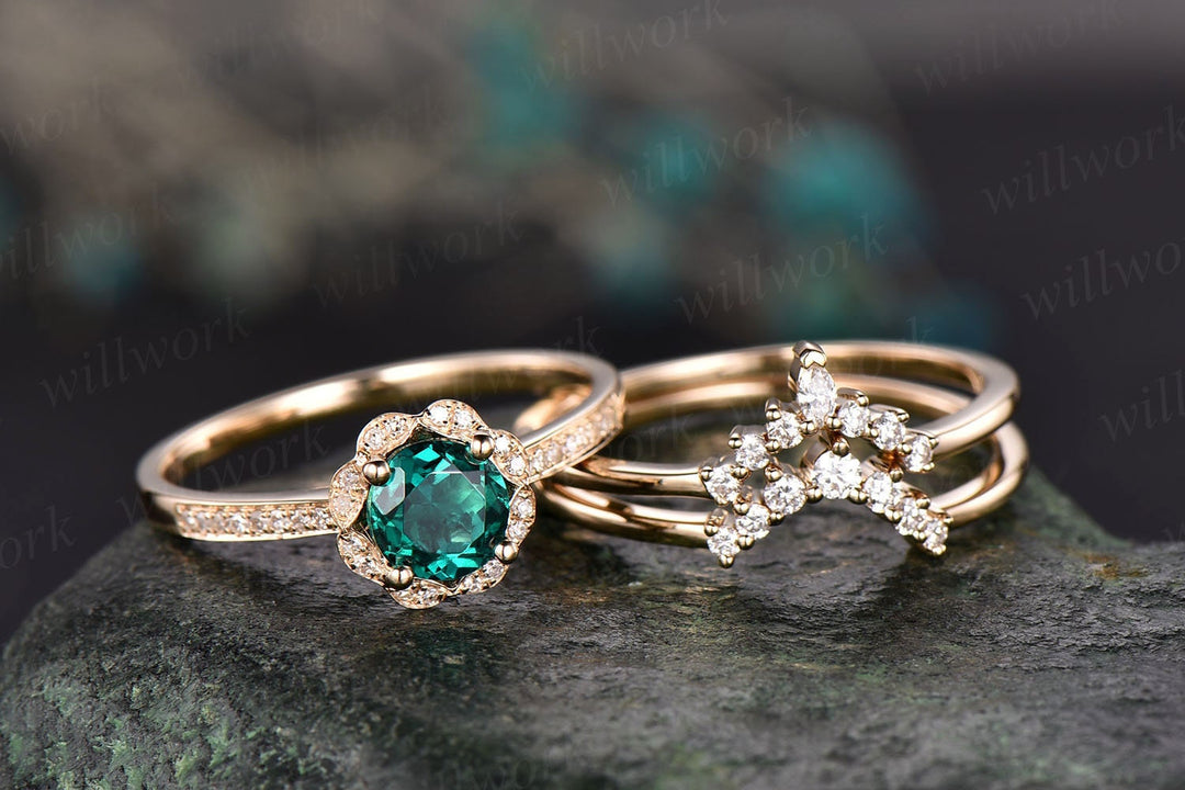 3pcs emerald engagement ring set yellow gold May birthstone matching flower crown diamond halo ring moissanite wedding bridal ring band set