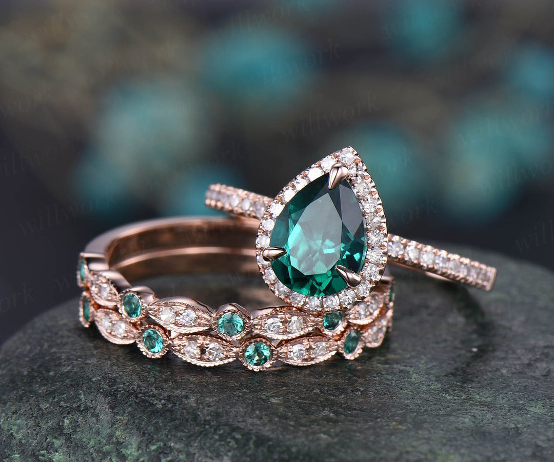 Vintage unique pear shaped emerald engagement ring set halo diamond 14k rose gold art deco natural emerald wedding band May birthstone ring