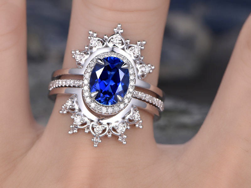 Blue sapphire engagement ring set white rose gold 2pc sapphire ring gold vintage diamond halo flower crown women wedding bridal ring set