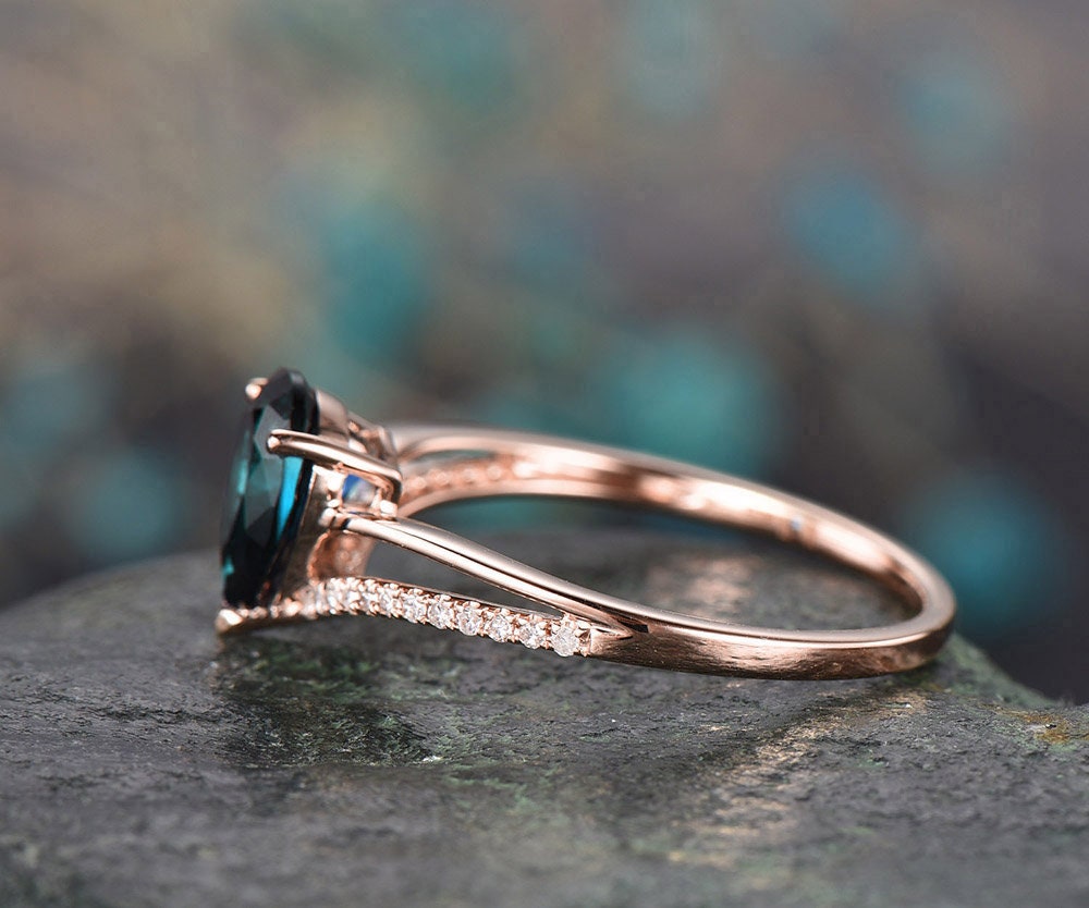 6X8mm Pear Alexandrite engagement ring rose gold diamond ring split shank stacking band gift unique antique wedding promise anniversary ring