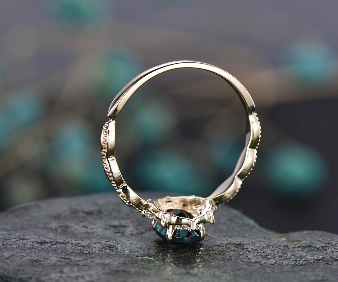 5x7mm oval cut emerald engagement ring yellow gold antique cluster diamond ring wedding promise anniversary ring birthday gift