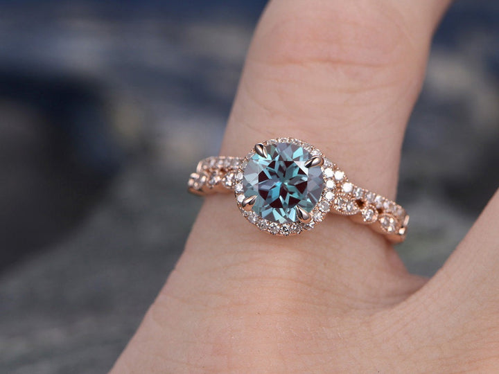2pcs June birthstone ring color change alexandrite engagement ring set rose gold vintage alexandrite bridal set curved diamond wedding band