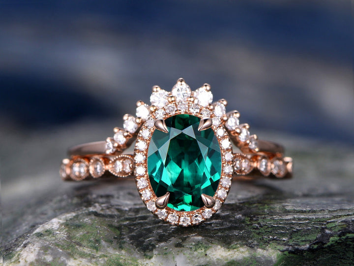 2pcs emerald bridal ring set green emerald engagement ring set rose gold marquise diamond halo ring moissanite crown wedding ring band gift