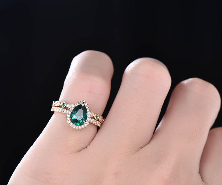 2pcs emerald bridal set unique vintage engagement ring pear emerald engagement ring set rose gold natural emerald wedding ring band jewelry