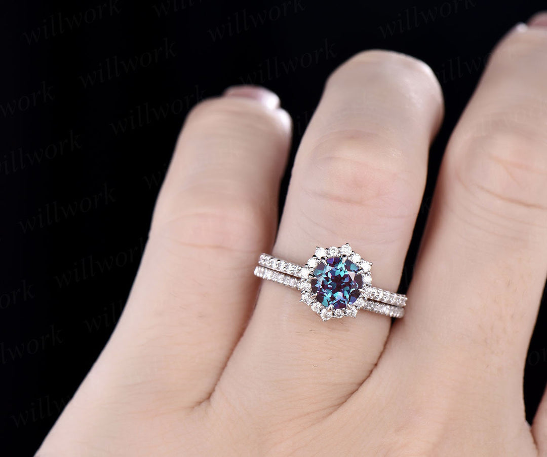 Round alexandrite engagement ring set rose gold moissanite halo unique vintage engagement ring diamond anniversary wedding ring set gifts