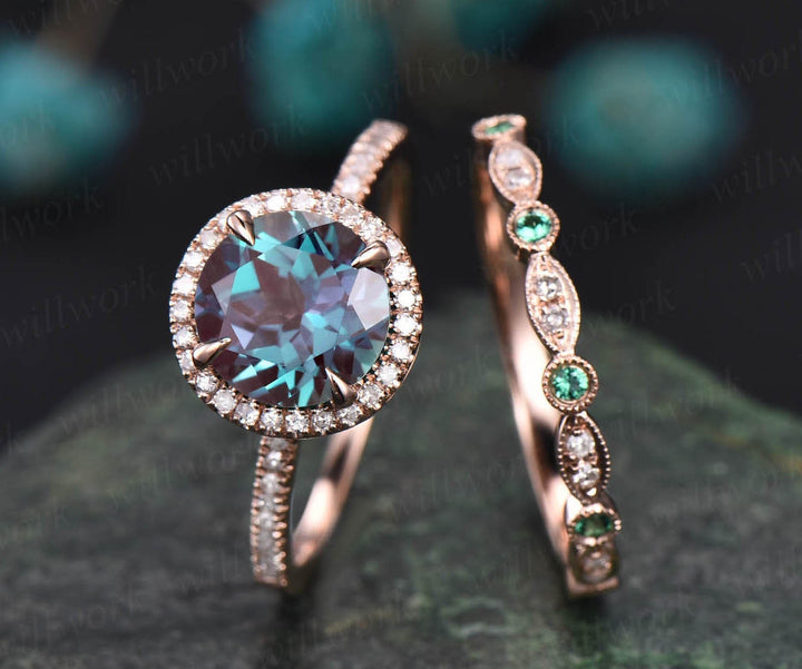 2pcs round 8mm Alexandrite engagement ring set rose gold halo ring natural emerald diamond wedding band vintage wedding bridal ring set gift