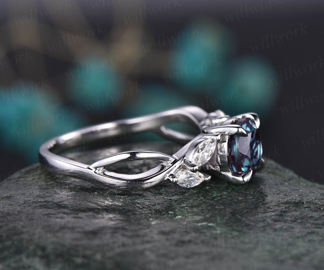 Marquise moissanite ring round Color change Alexandrite engagement ring white rose gold art deco unique antique engagement ring jewelry gift