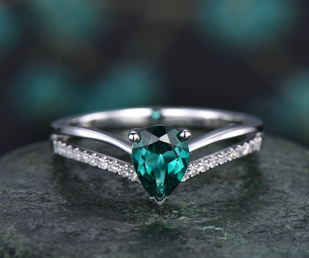 Pear cut emerald engagement ring 14k yellow gold diamond ring split shank stacking band gift unique antique wedding promise anniversary ring