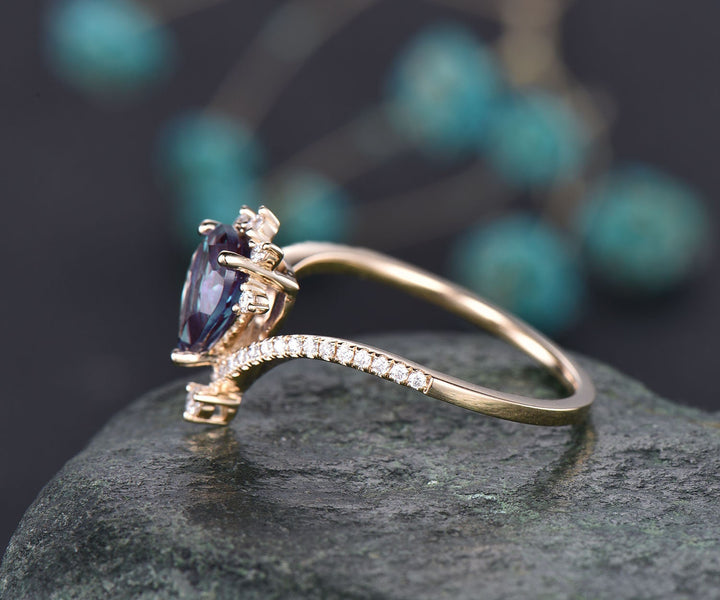 Cluster moissanite ring Alexandrite ring vintage teardrop Alexandrite engagement ring solid 14k/18k rose gold custom jewelry birthday gift