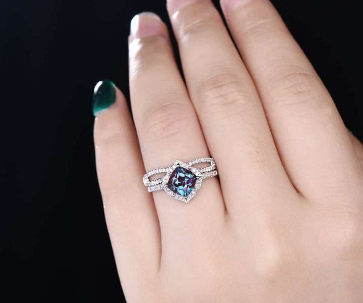 Vintage flower diamond wedding bridal set 2pcs cushion Alexandrite ring set June birthstone ring engagement ring set solid 14k rose gold