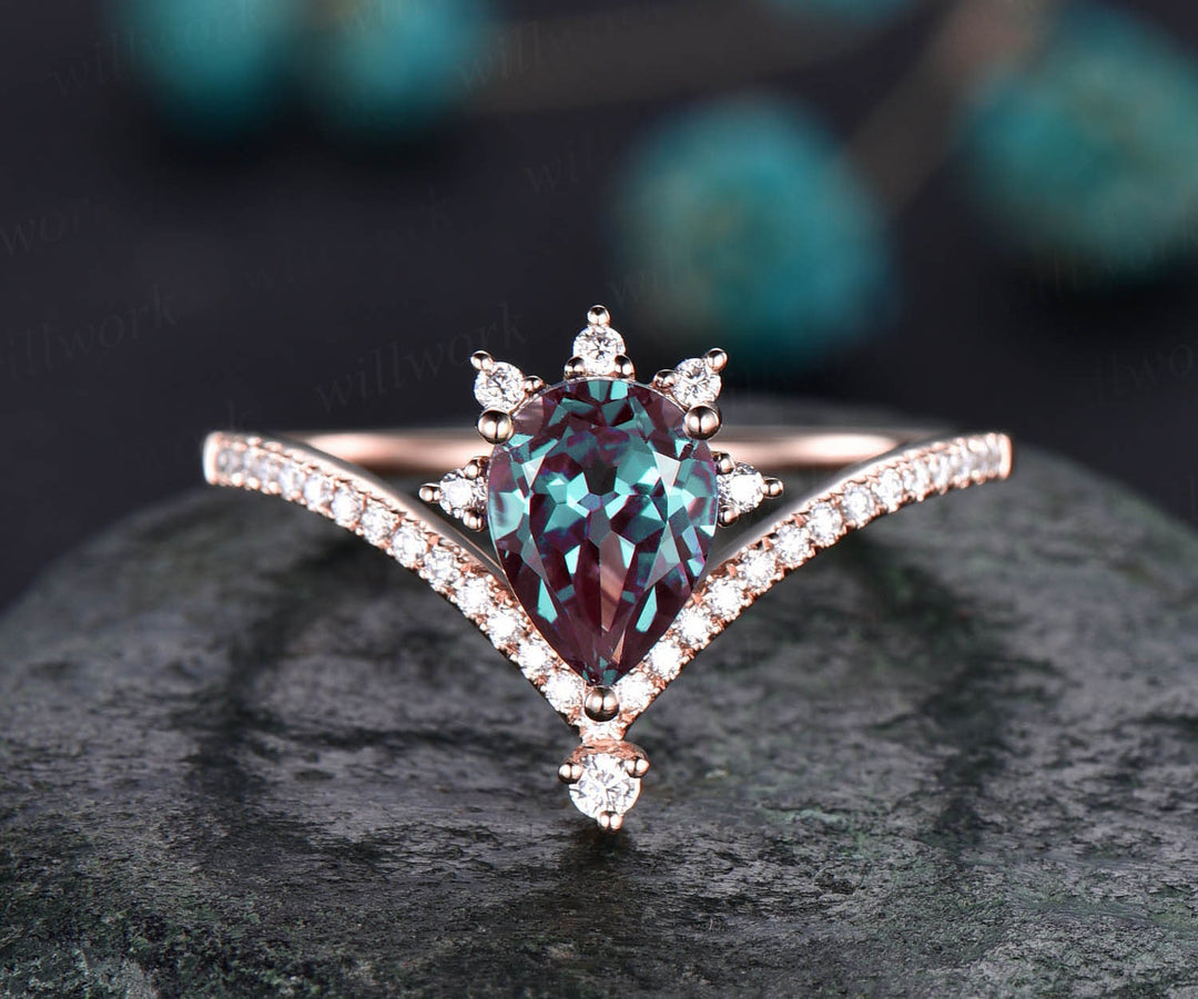 Cluster moissanite ring Alexandrite ring vintage teardrop Alexandrite engagement ring solid 14k/18k rose gold custom jewelry birthday gift